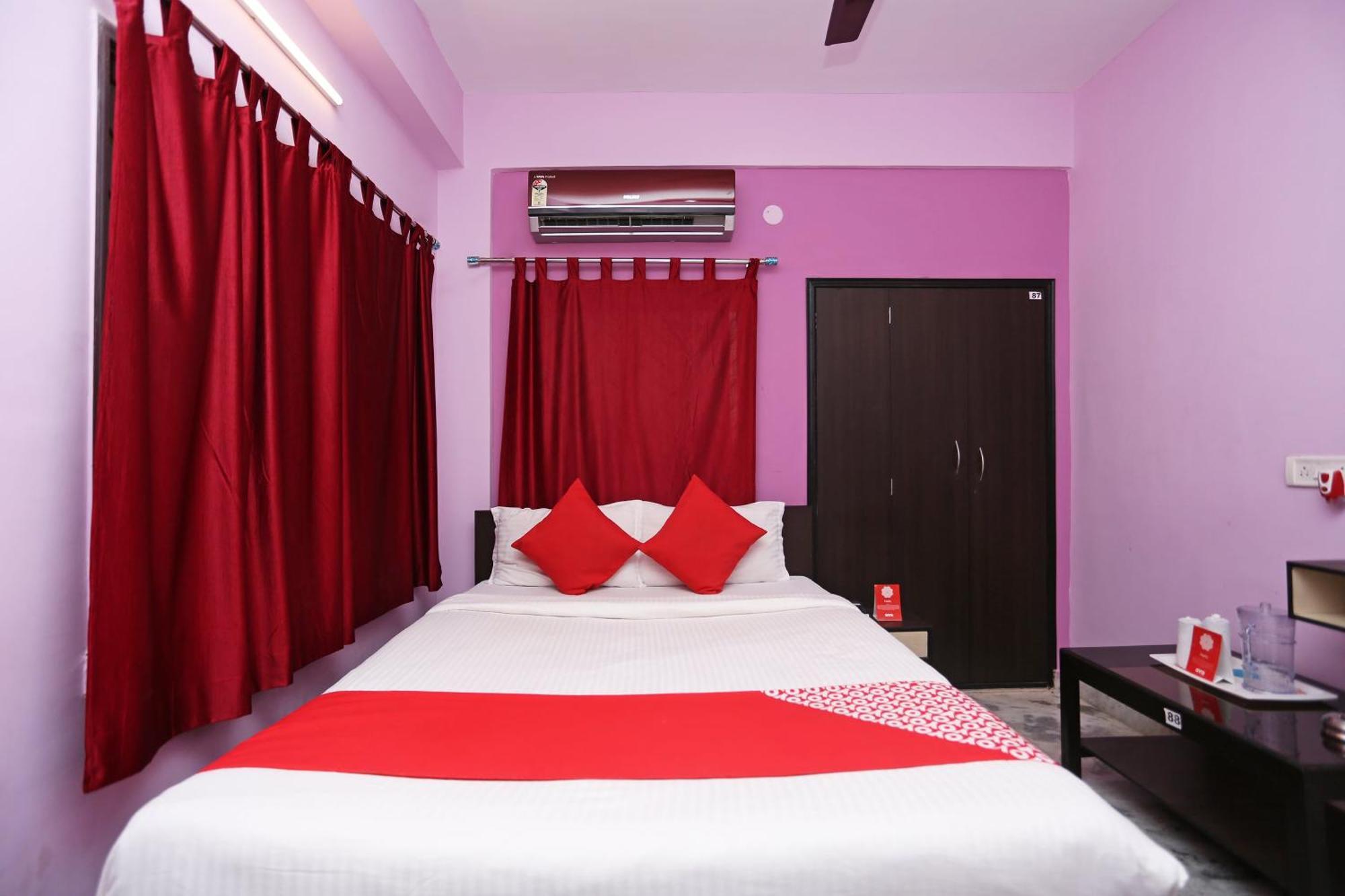 Hotel O Jams Guest House Колката Екстериор снимка